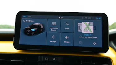 Jeep Avenger - infotainment screen