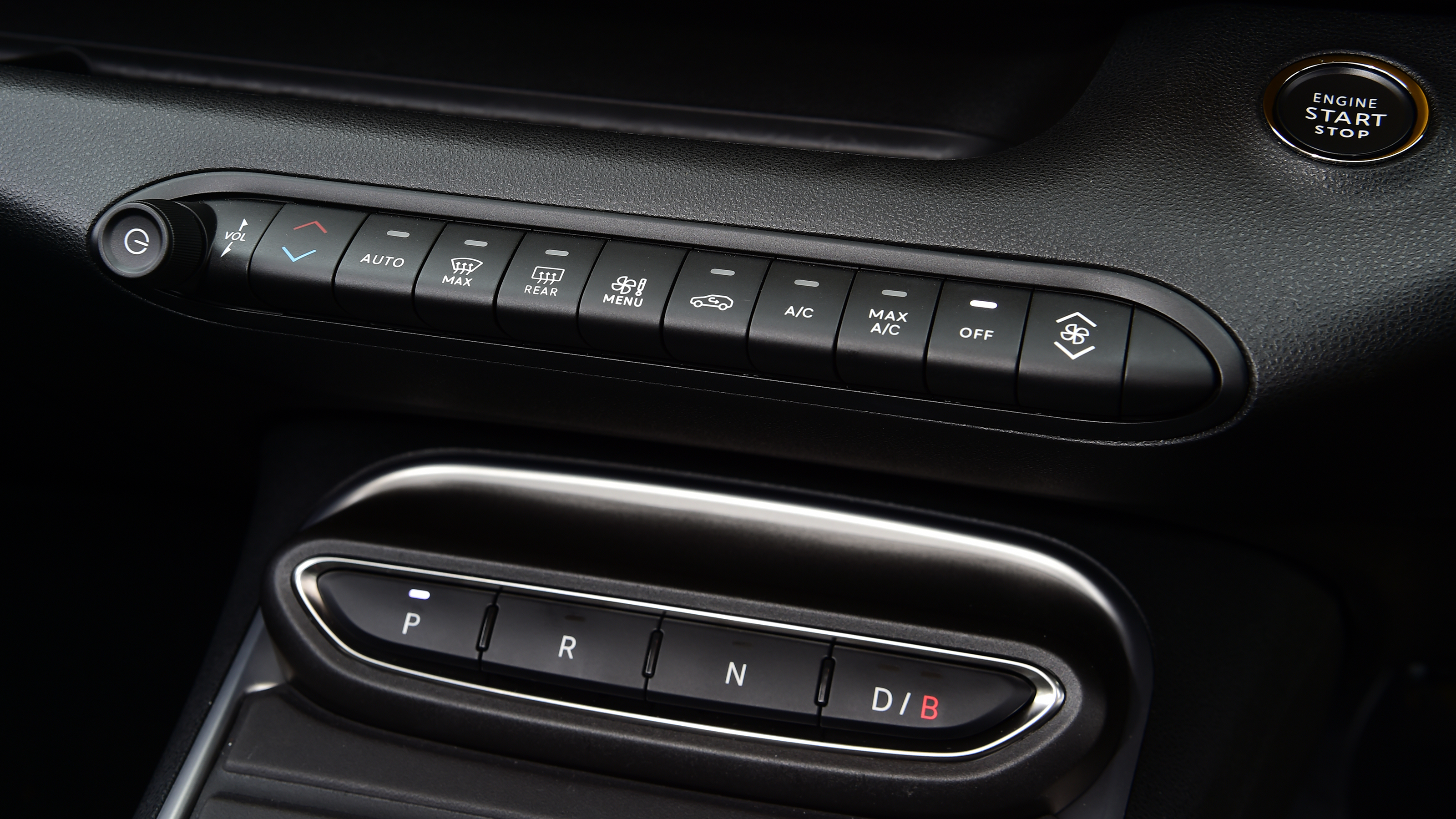 Jeep Avenger - centre console