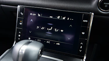 Mazda MX-30 - climate controls screen