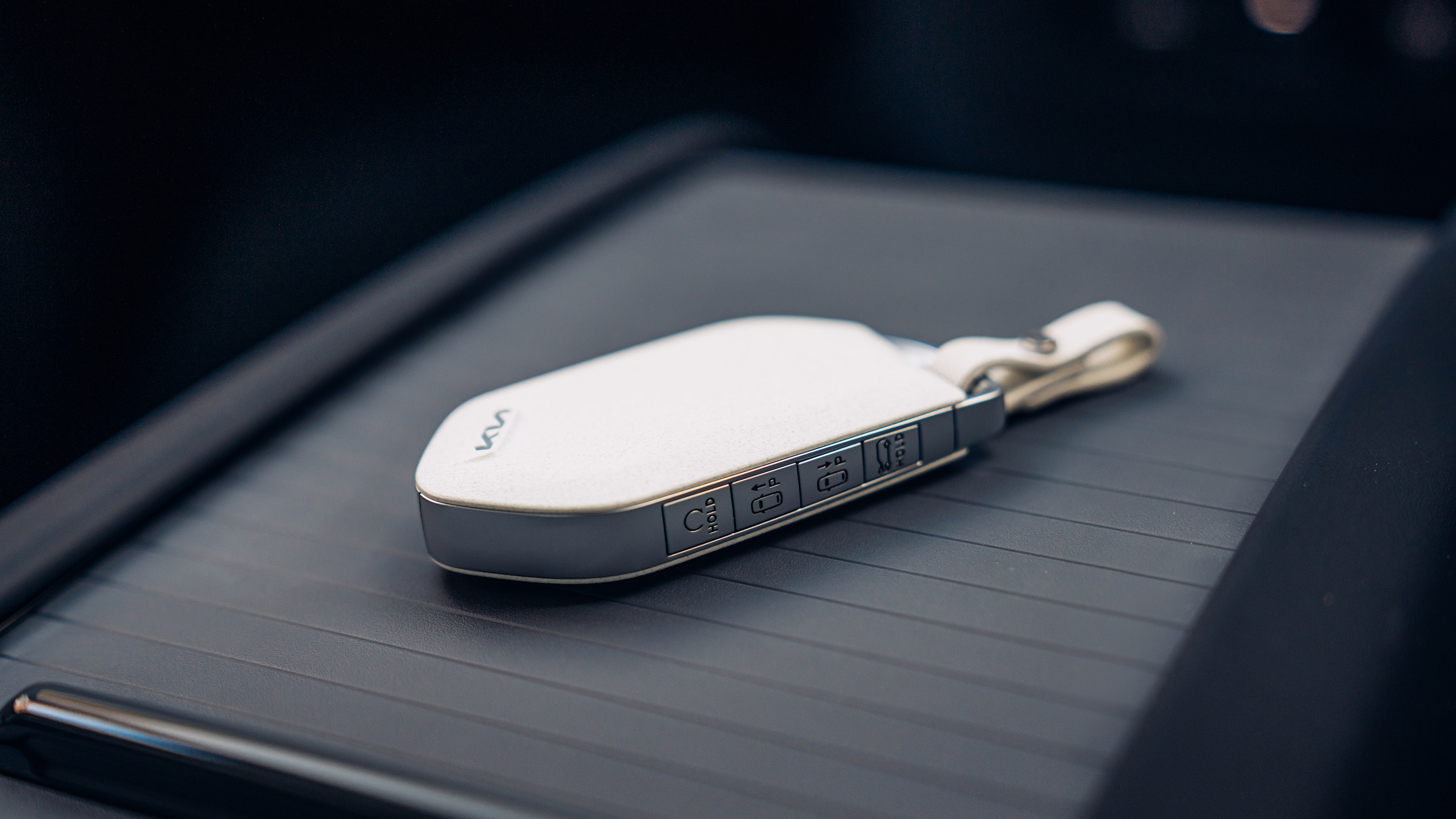 Kia EV9 UK - key