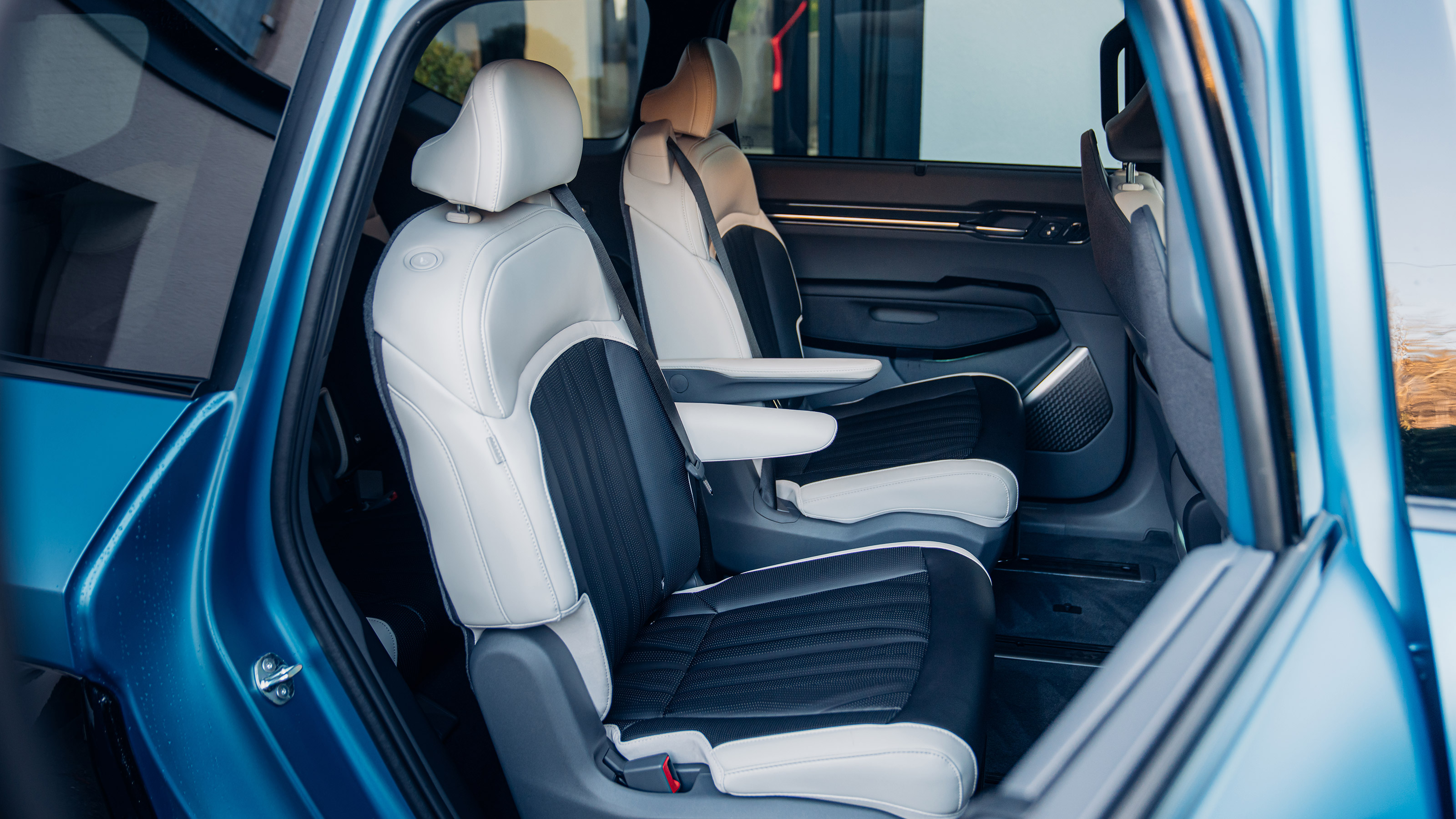 Kia EV9 UK - rear seats
