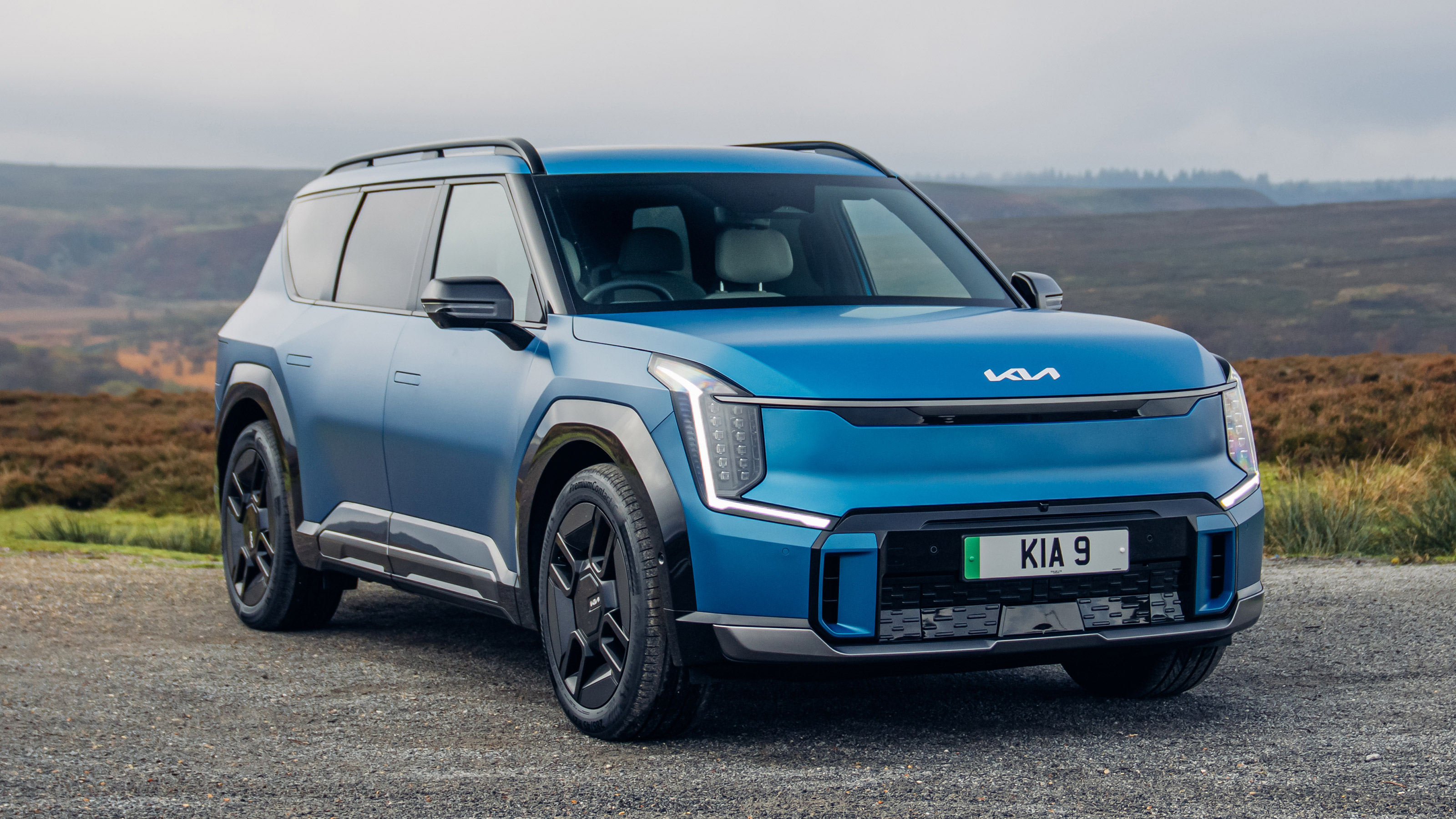 Kia EV9 UK - front static