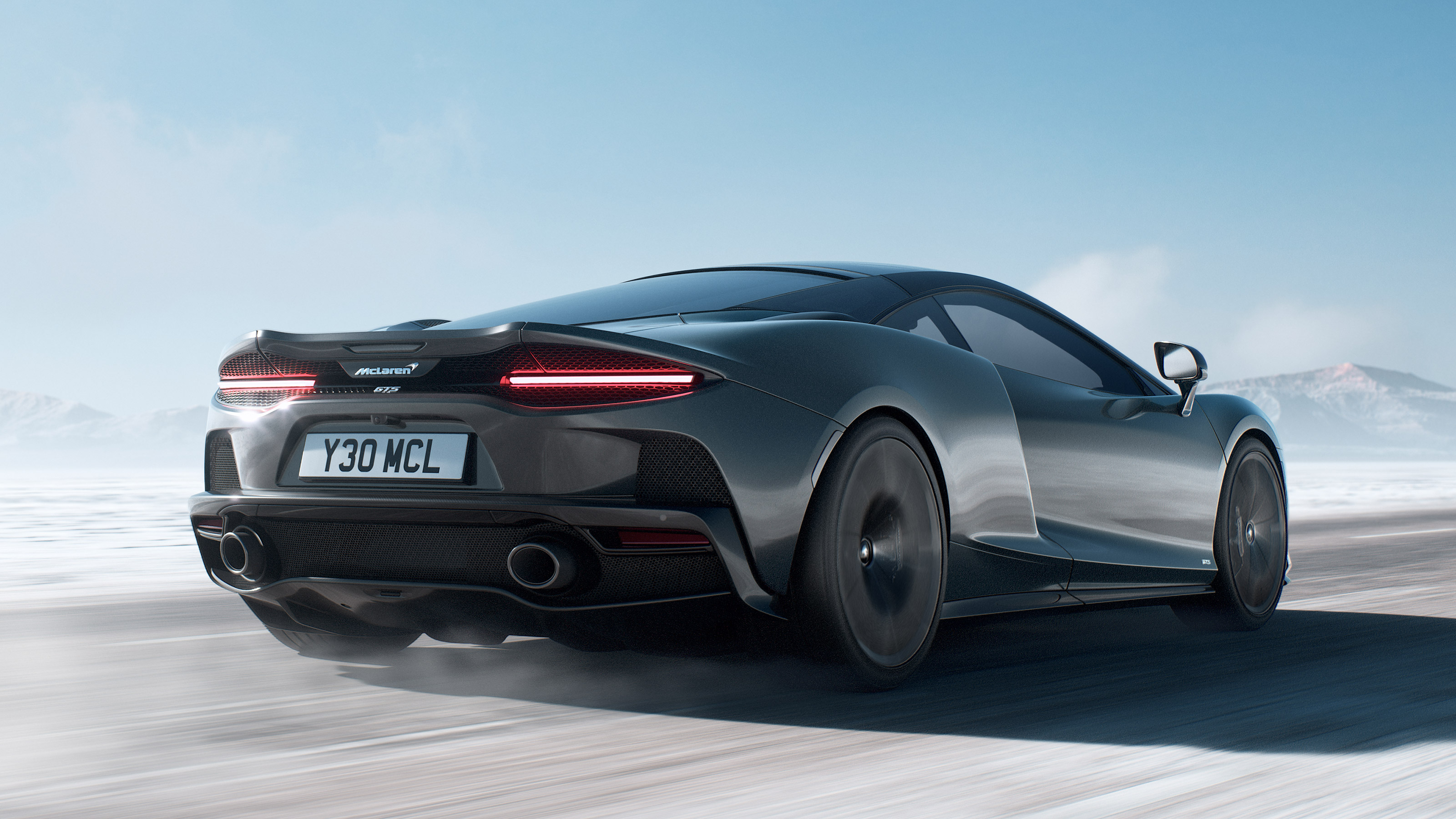 McLaren GTS - rear