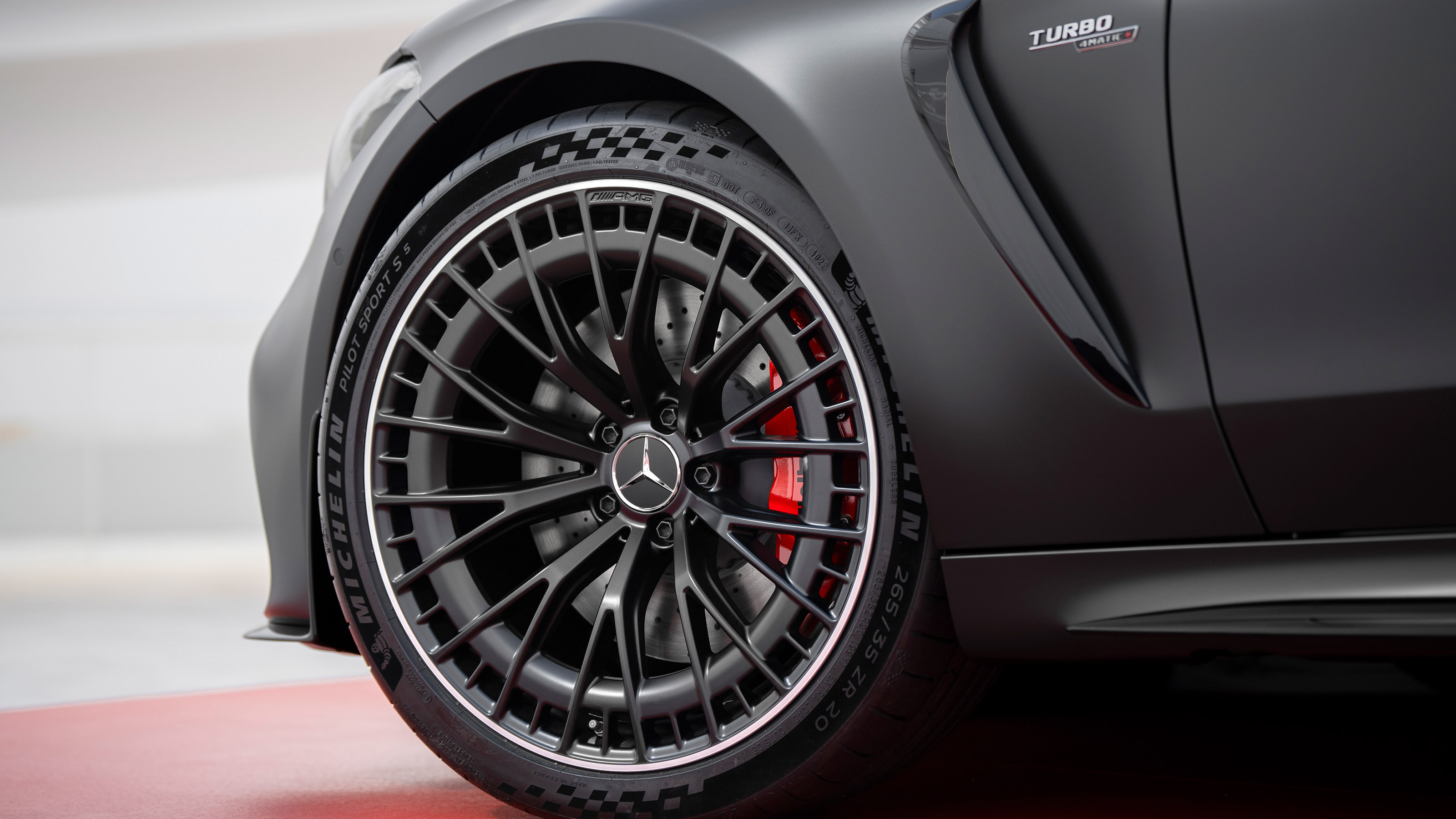 Mercedes-AMG CLE 53 - wheel