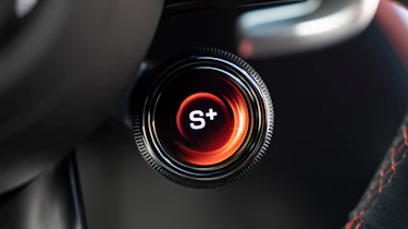Mercedes-AMG CLE 53 - drive mode