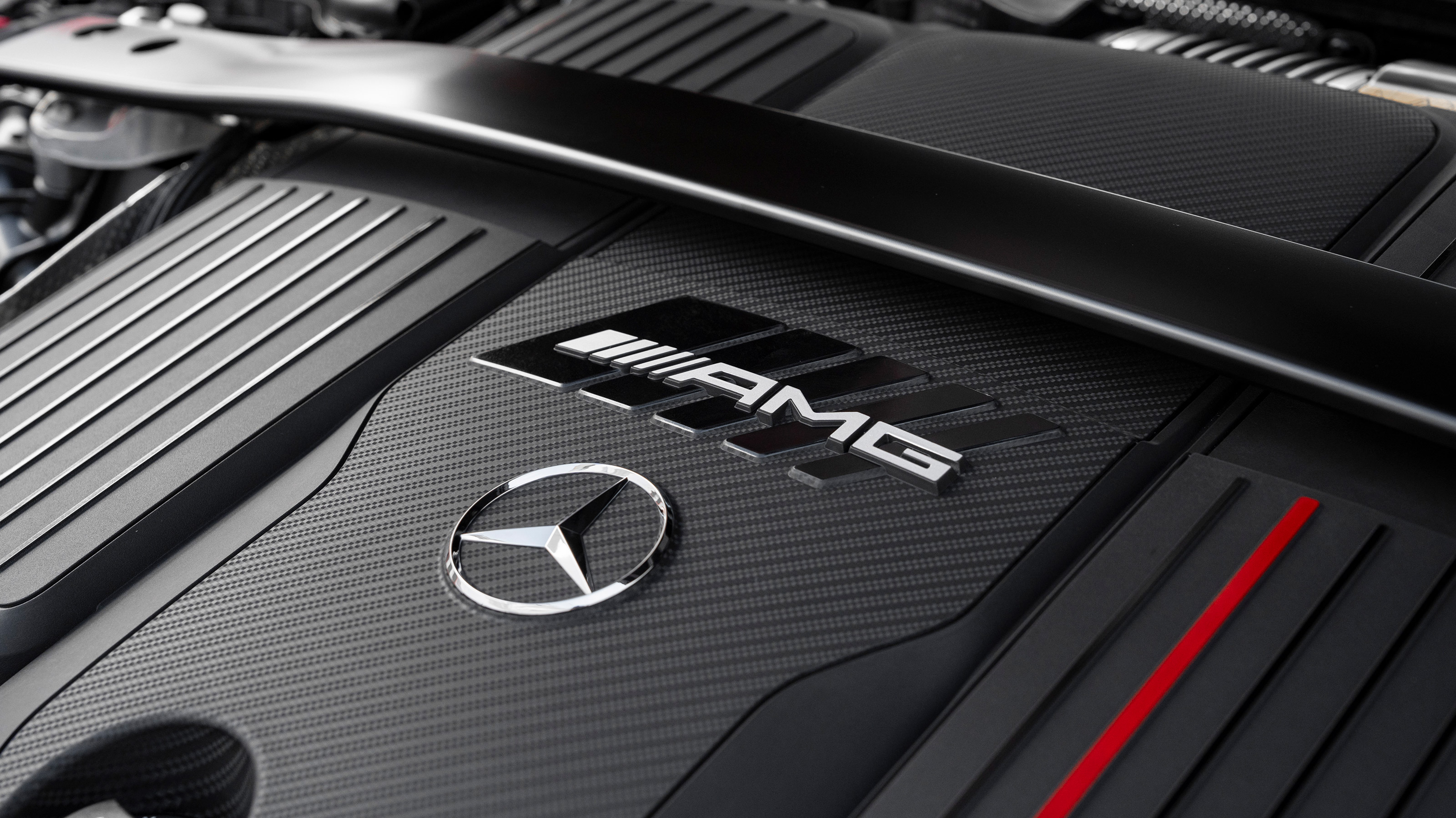 Mercedes-AMG CLE 53 - engine detail