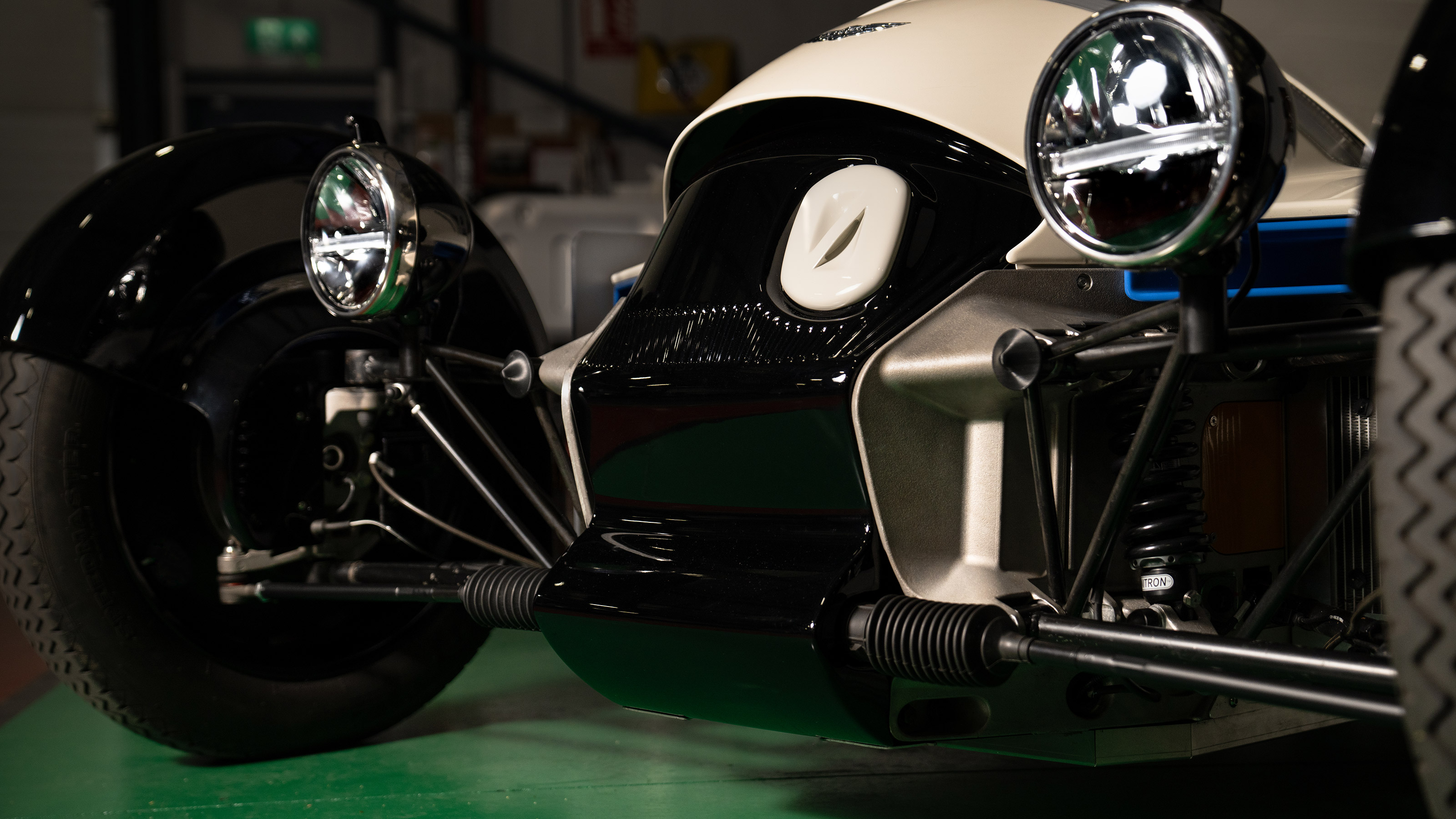 Morgan XP-1 concept - front detail