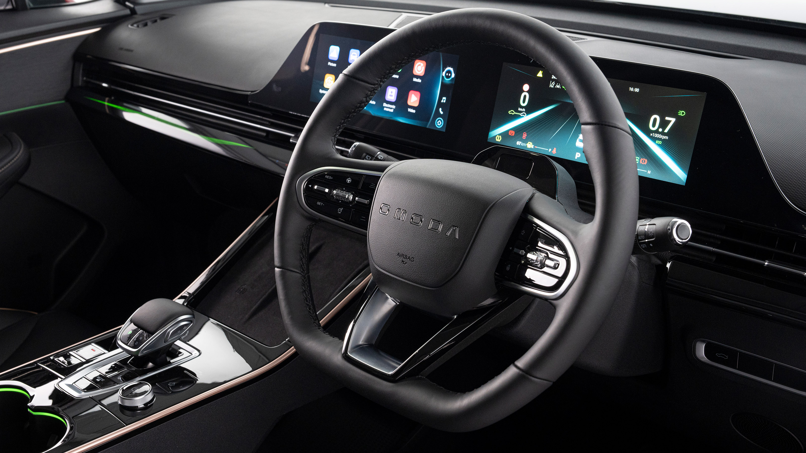 Omoda 5 - dash