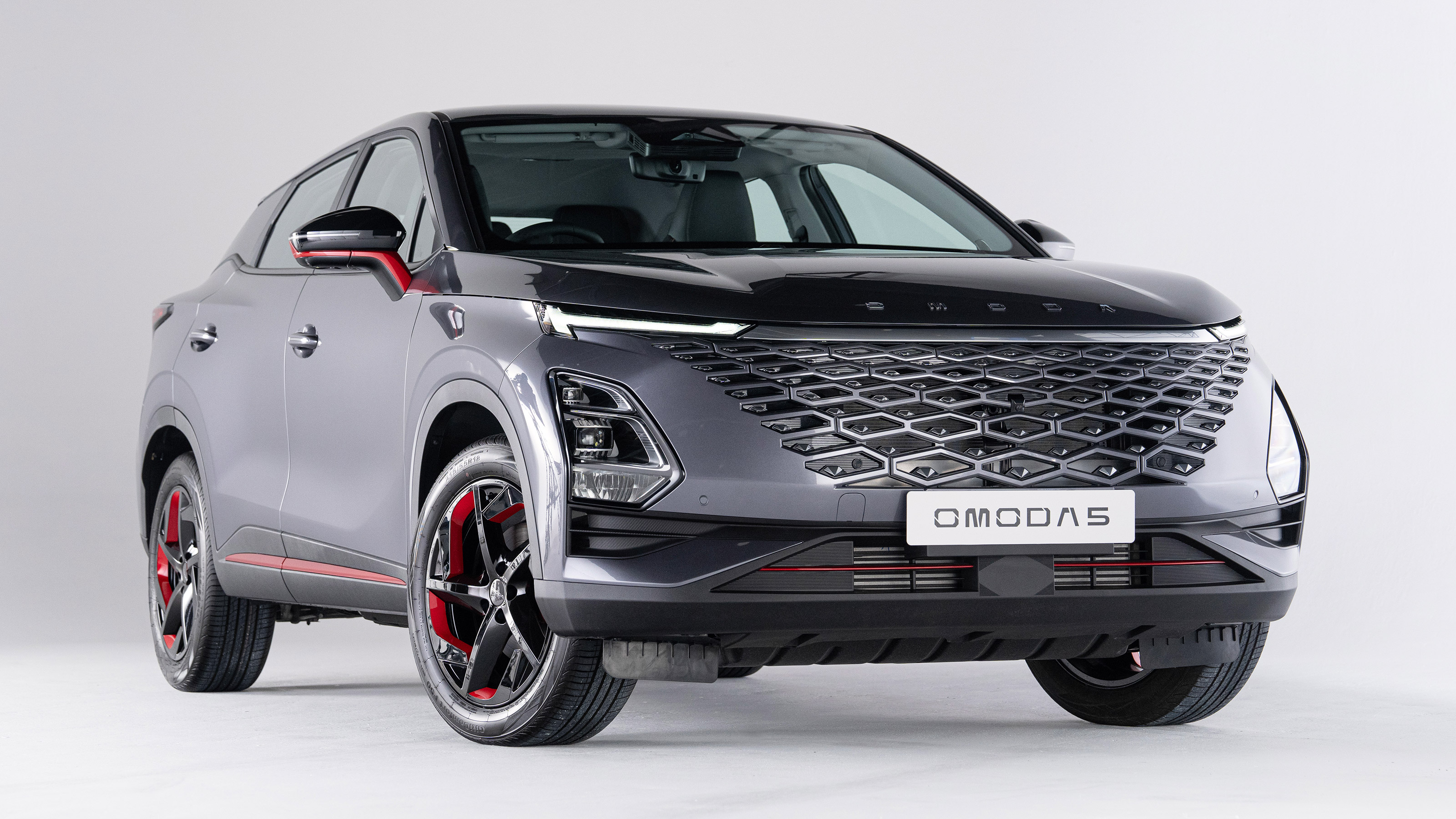 Omoda 5 - front