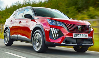Peugeot 2008 - front tracking