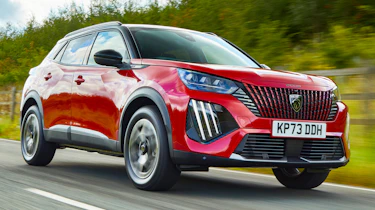 Peugeot 2008 - front tracking