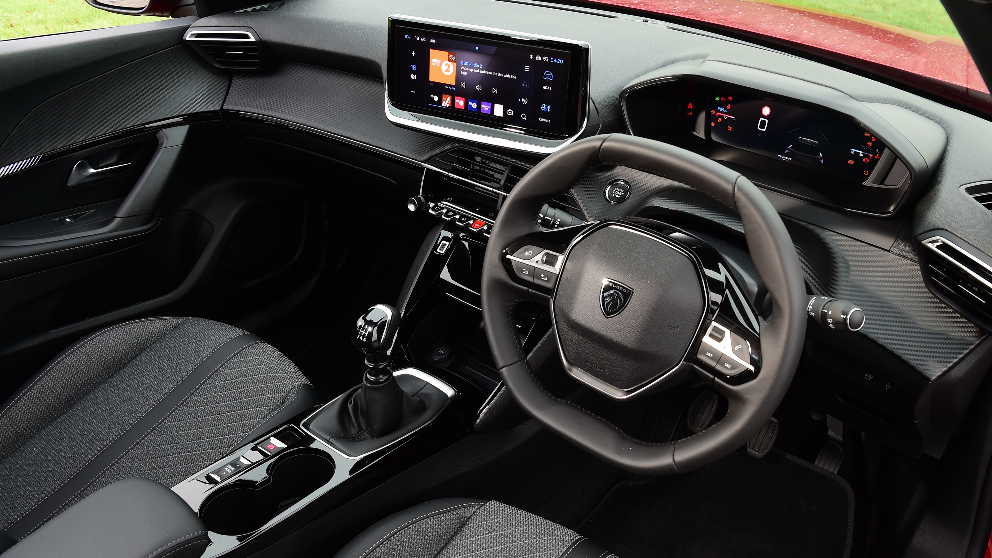 Peugeot 2008 - interior