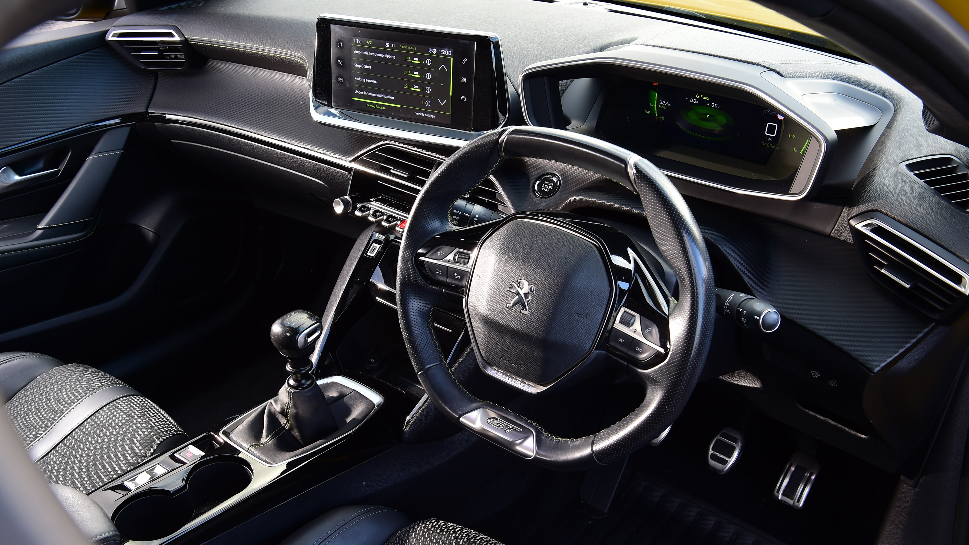 Peugeot 208 - dash