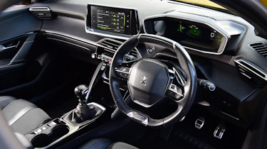 Peugeot 208 - dash