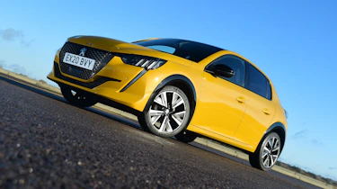Peugeot 208 - front static