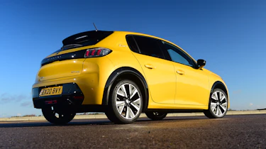 Peugeot 208 - rear static