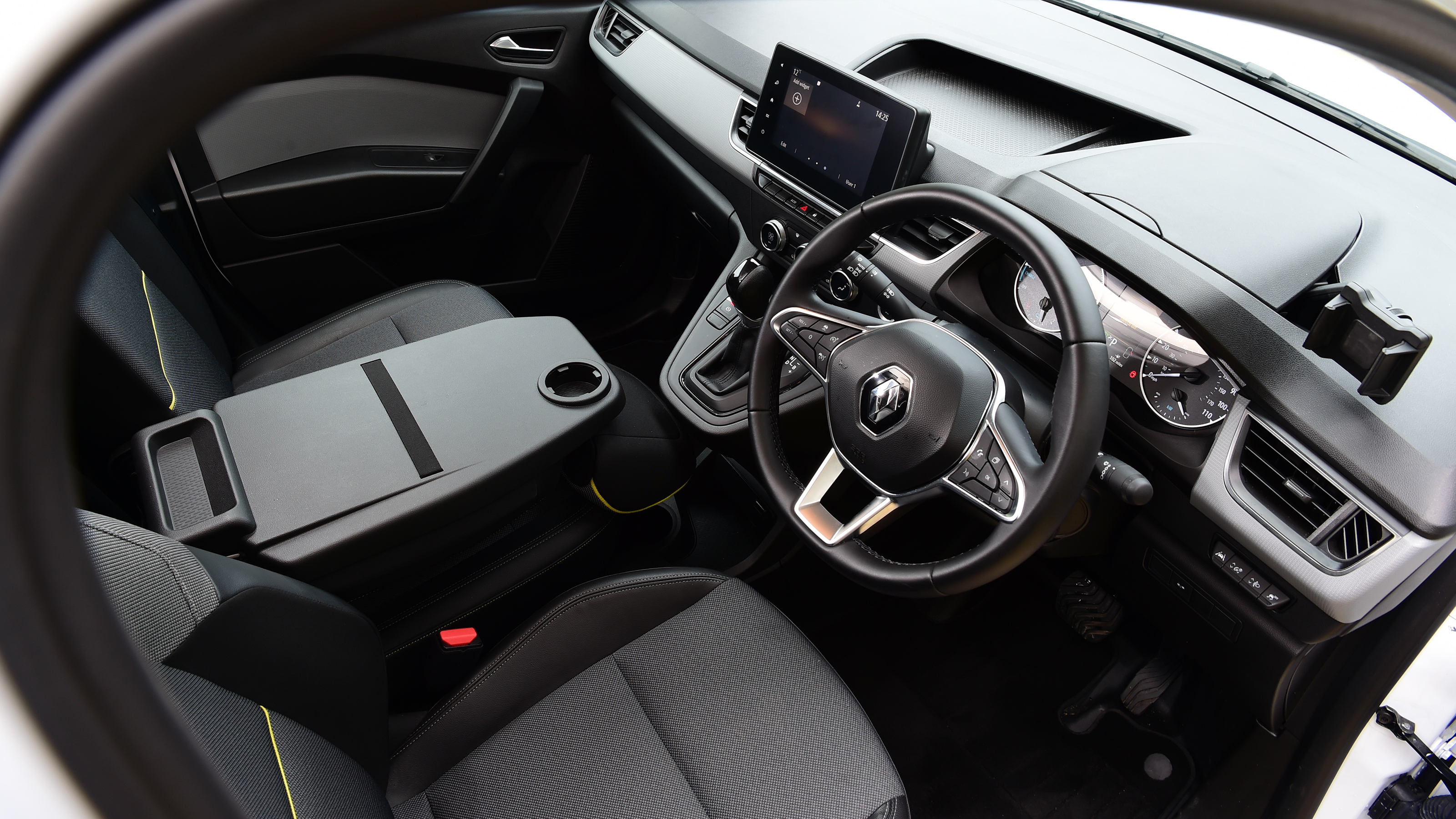 Renault Kangoo E-Tech - interior