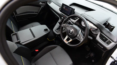 Renault Kangoo E-Tech - interior