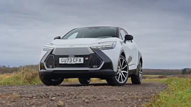 Toyota C-HR - front static