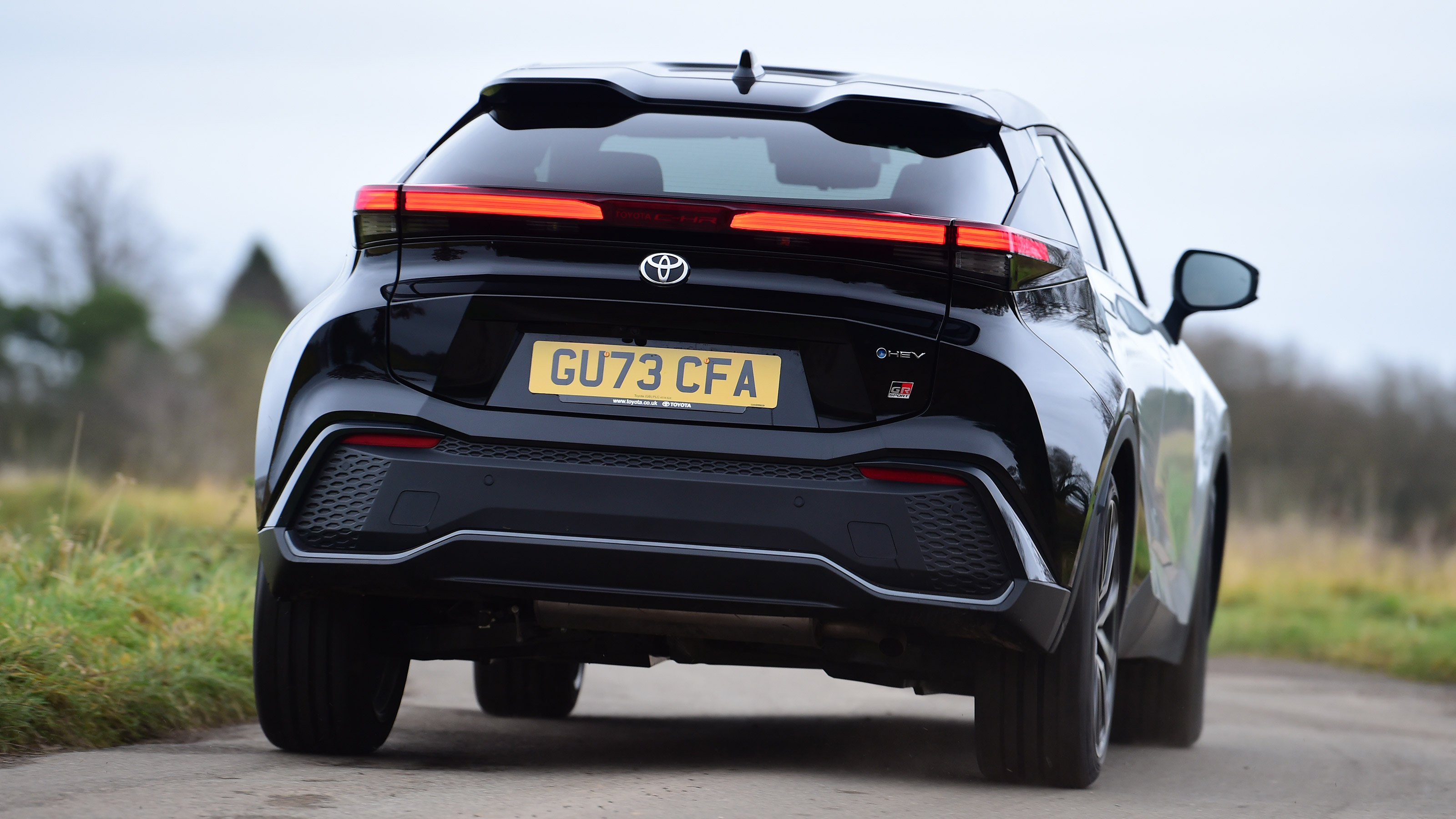 Toyota C-HR - rear cornering