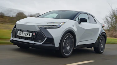 Toyota C-HR - front