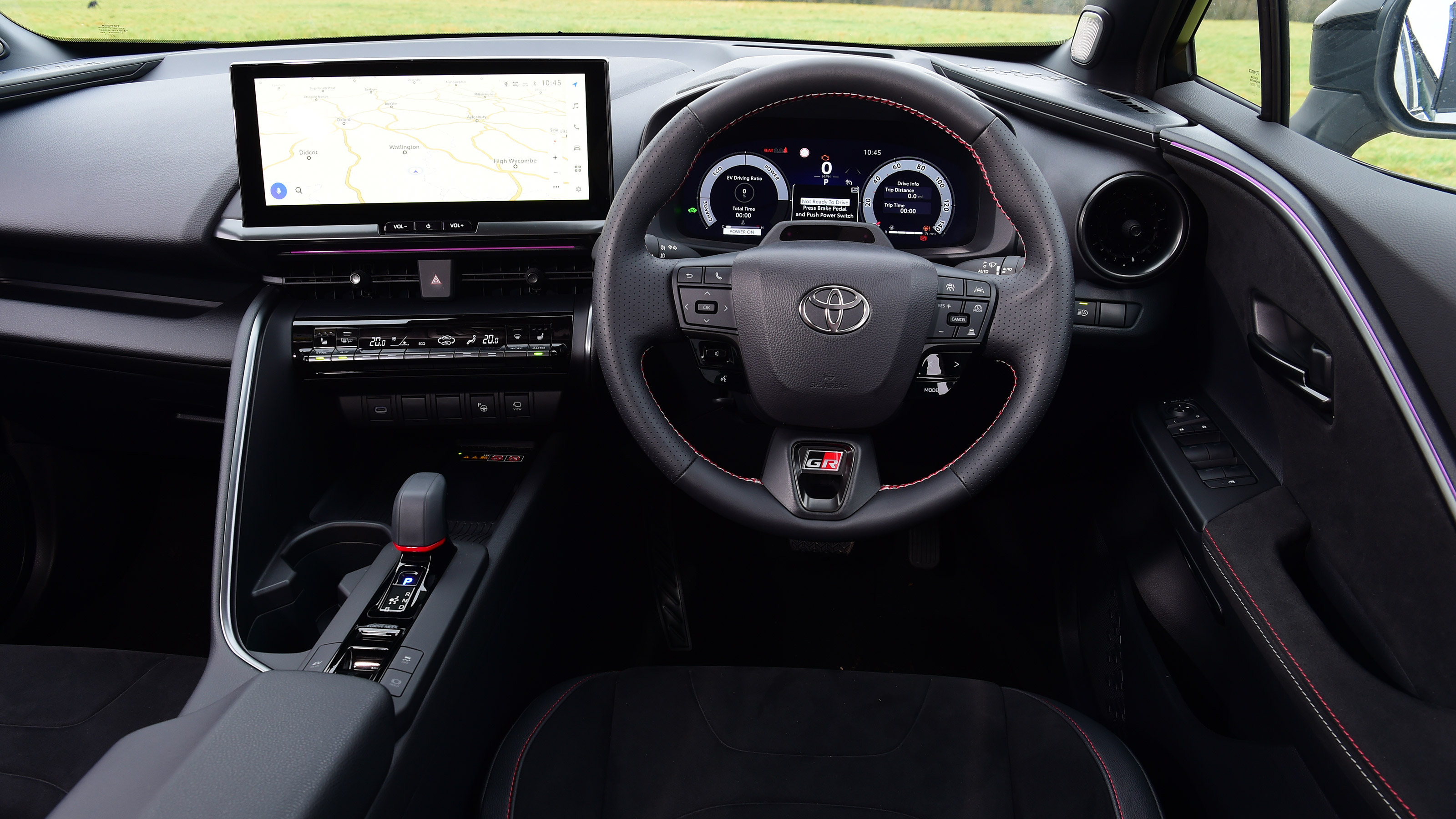 Toyota C-HR - dash