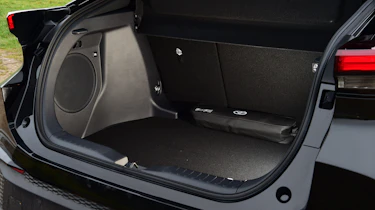 Toyota C-HR - boot