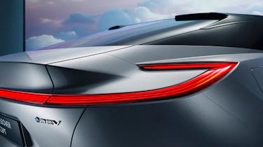 Toyota Sport Crossover Concept - rear light