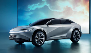 Toyota Sport Crossover Concept - front