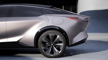 Toyota Sport Crossover Concept - rear wheel