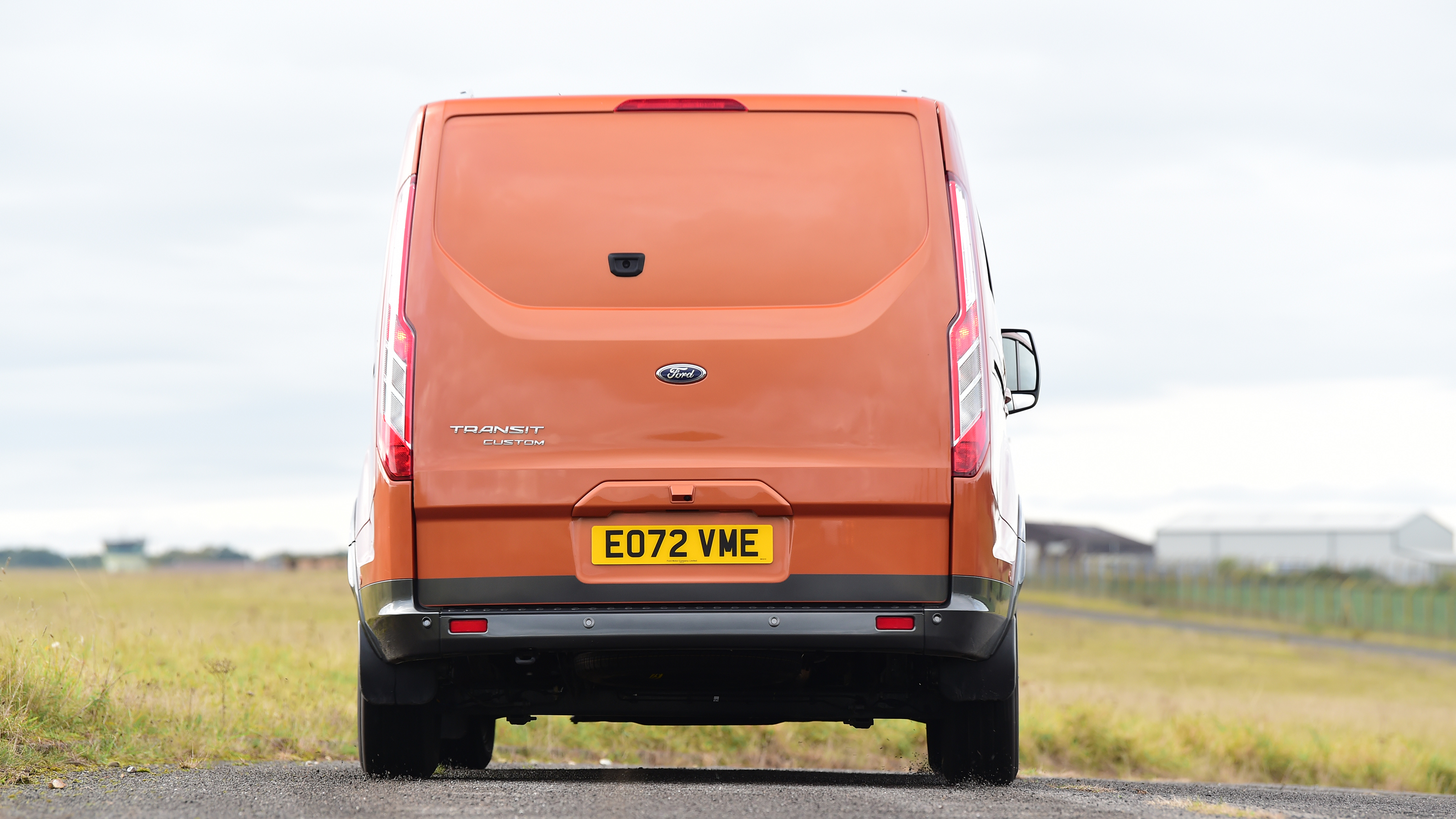 Ford Transit Custom - rear cornering