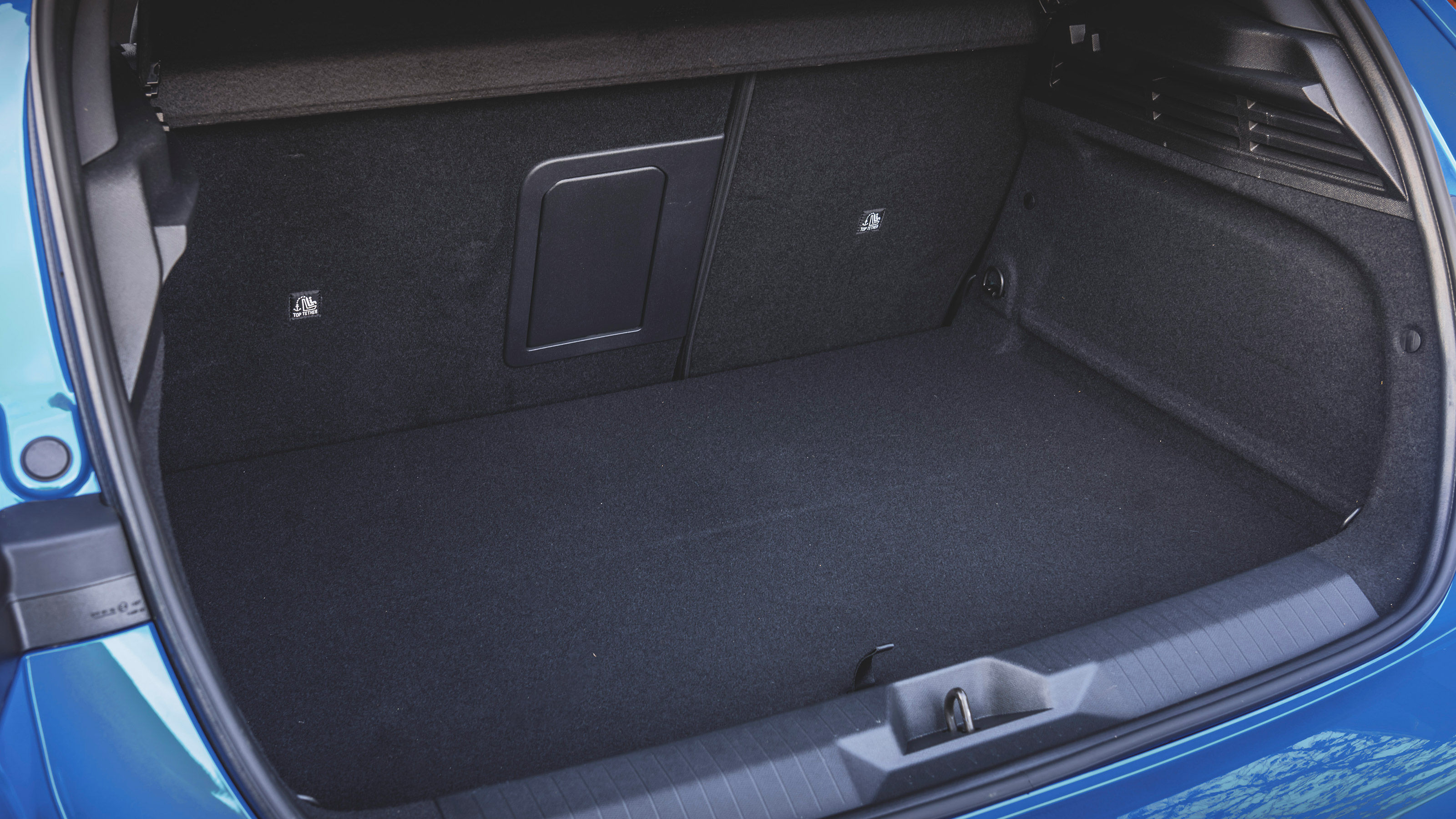 Vauxhall Astra Electric UK - boot side