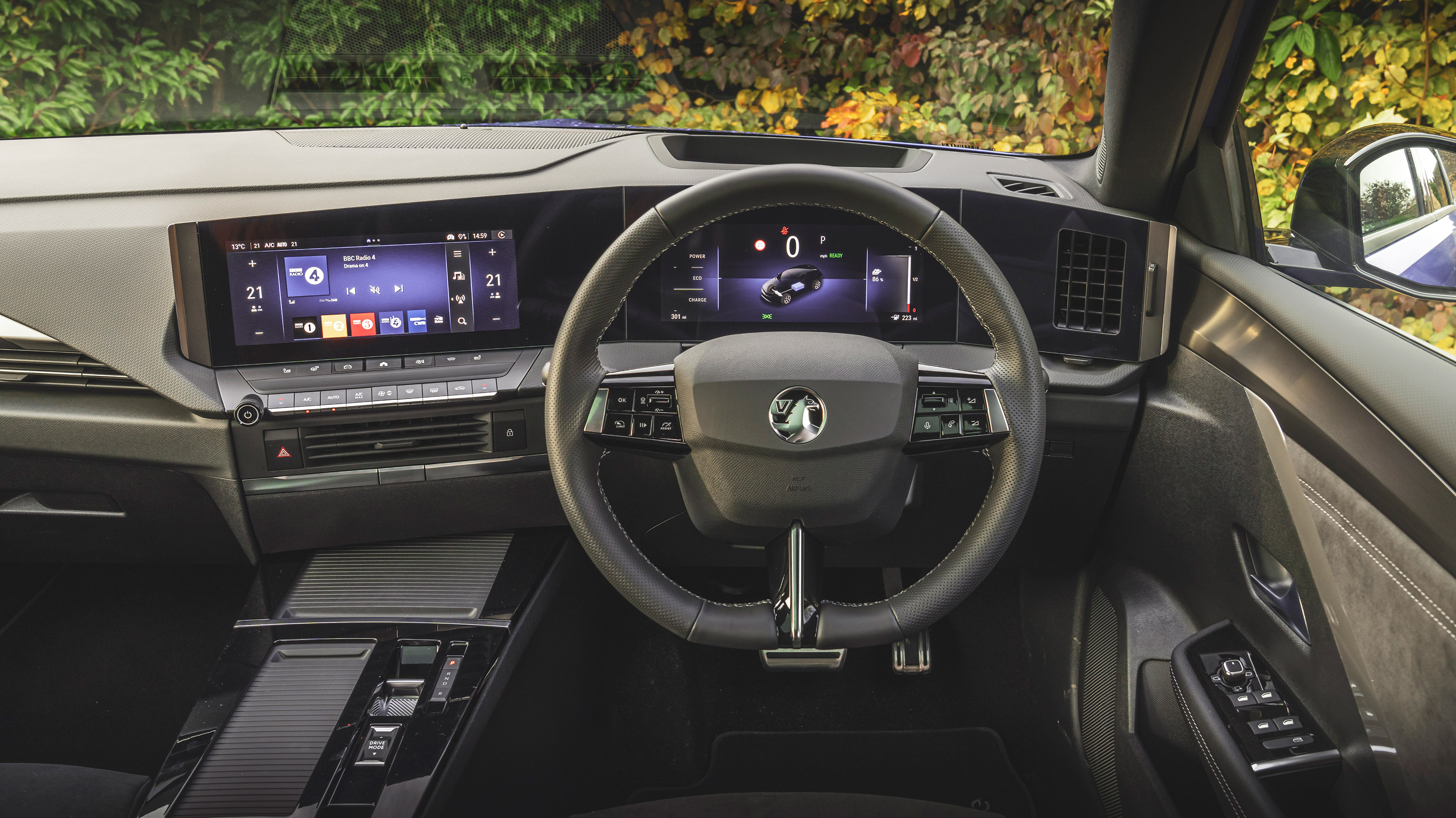Vauxhall Astra Electric UK - dash