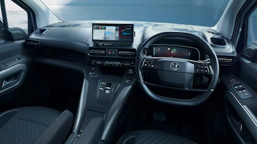 Vauxhall Combo Life Electric - dash