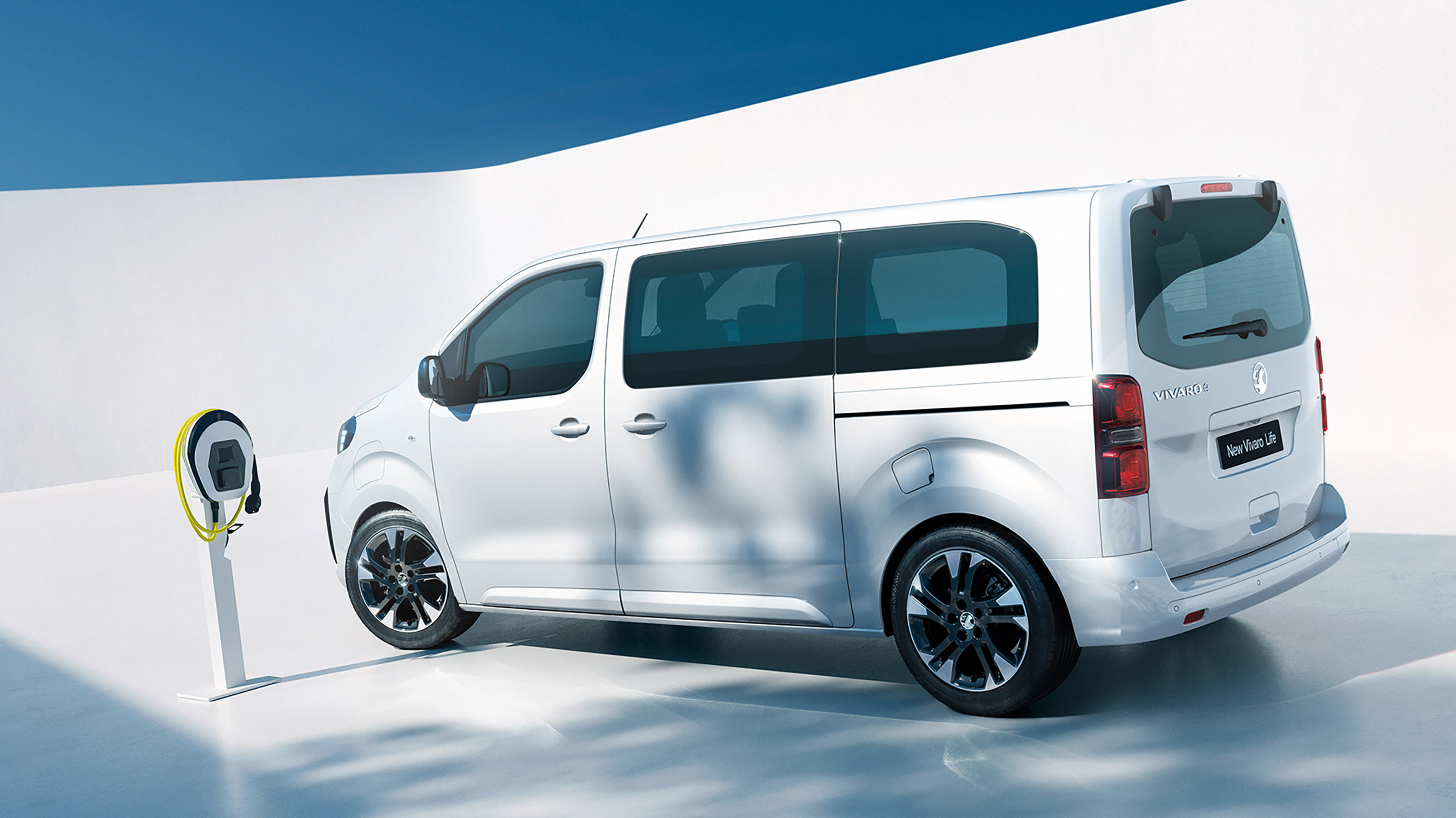 Vauxhall Vivaro Life Electric - rear