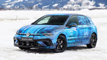 Volkswagen Golf R facelift - front