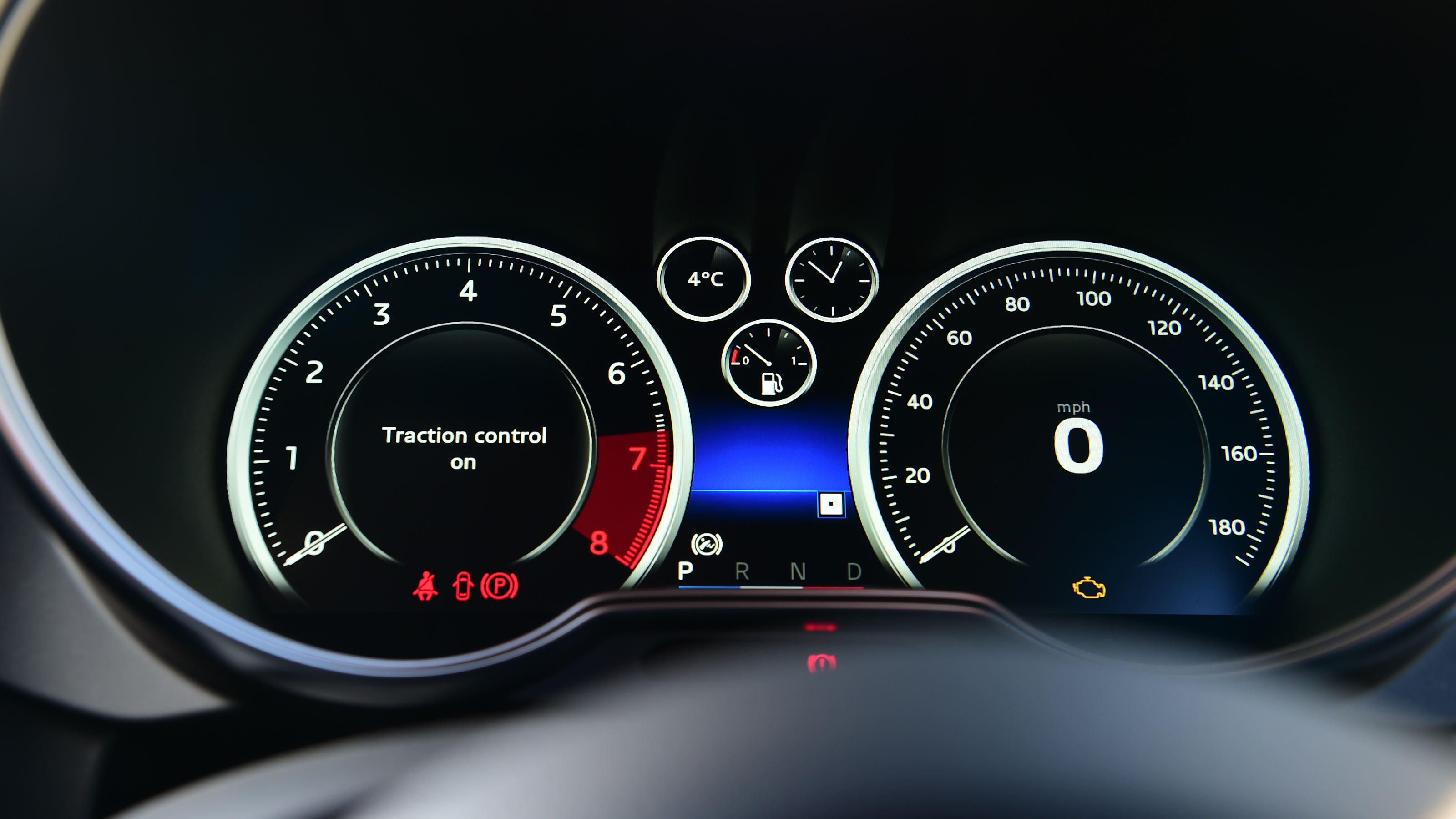 Alpine A110 R - dashboard screen