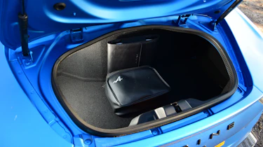 Alpine A110 R - boot