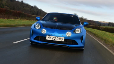 Alpine A110 R - front action