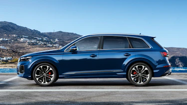 Audi Q7 facelift - side
