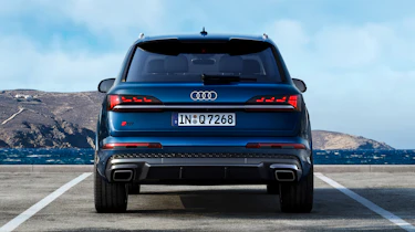 Audi Q7 facelift - full rear