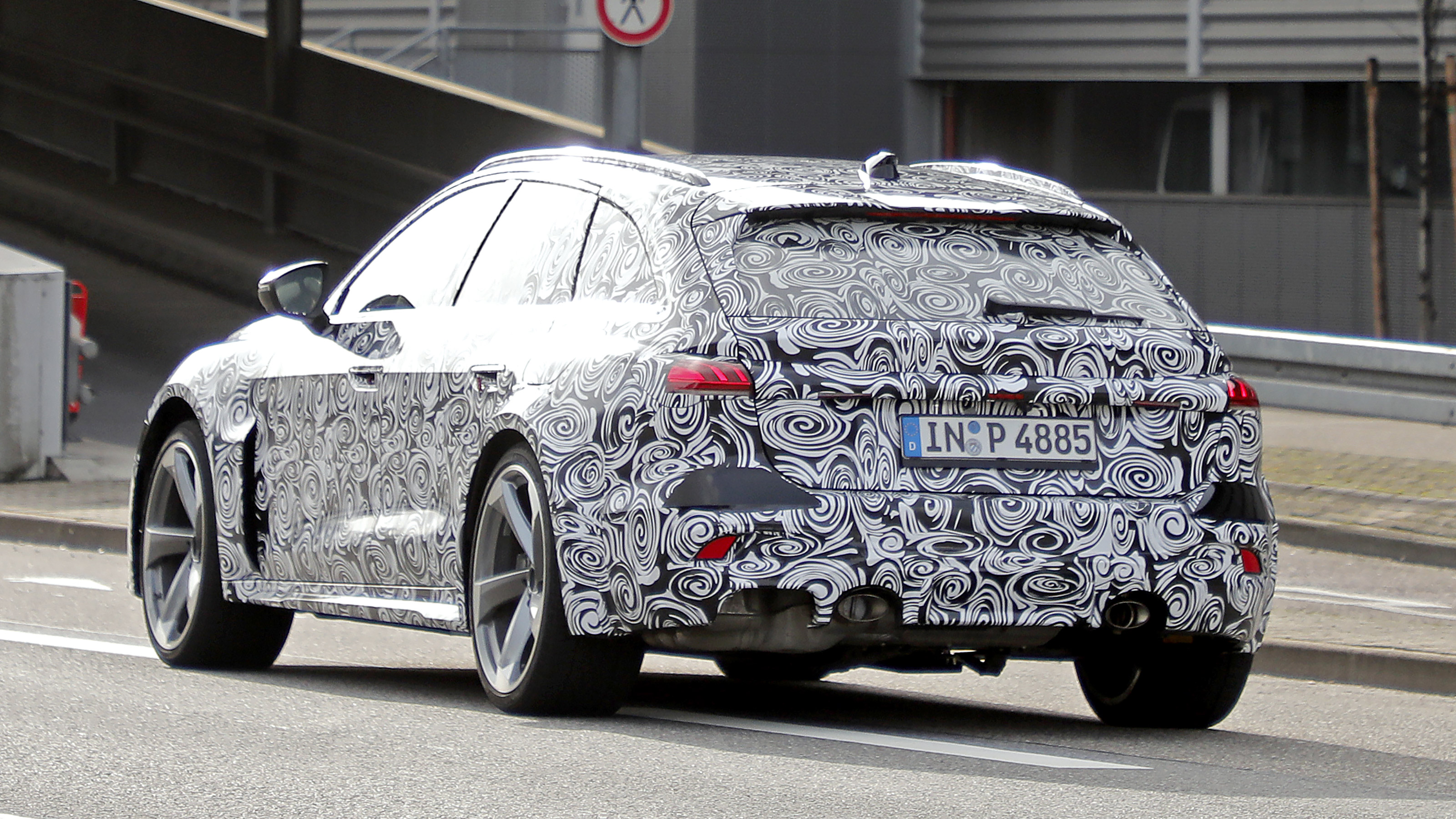Audi RS 5 Avant spyshot 6
