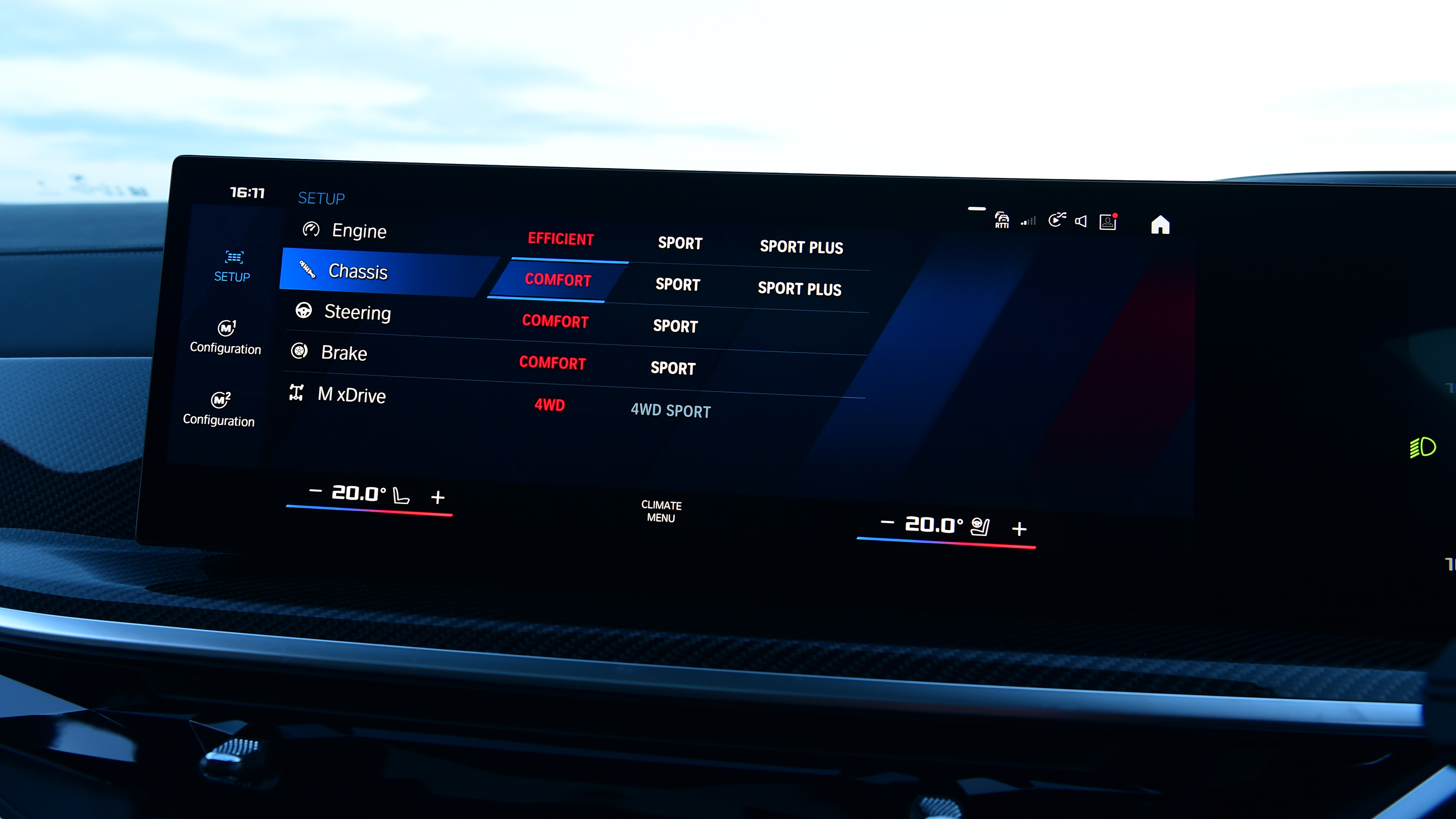 BMW X6 M Competition - driver menu 