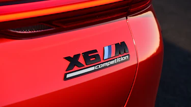 BMW X6 M Competition - Competition badge