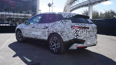 BMW iX - rear