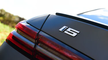 BMW i5 - 'i5' badge