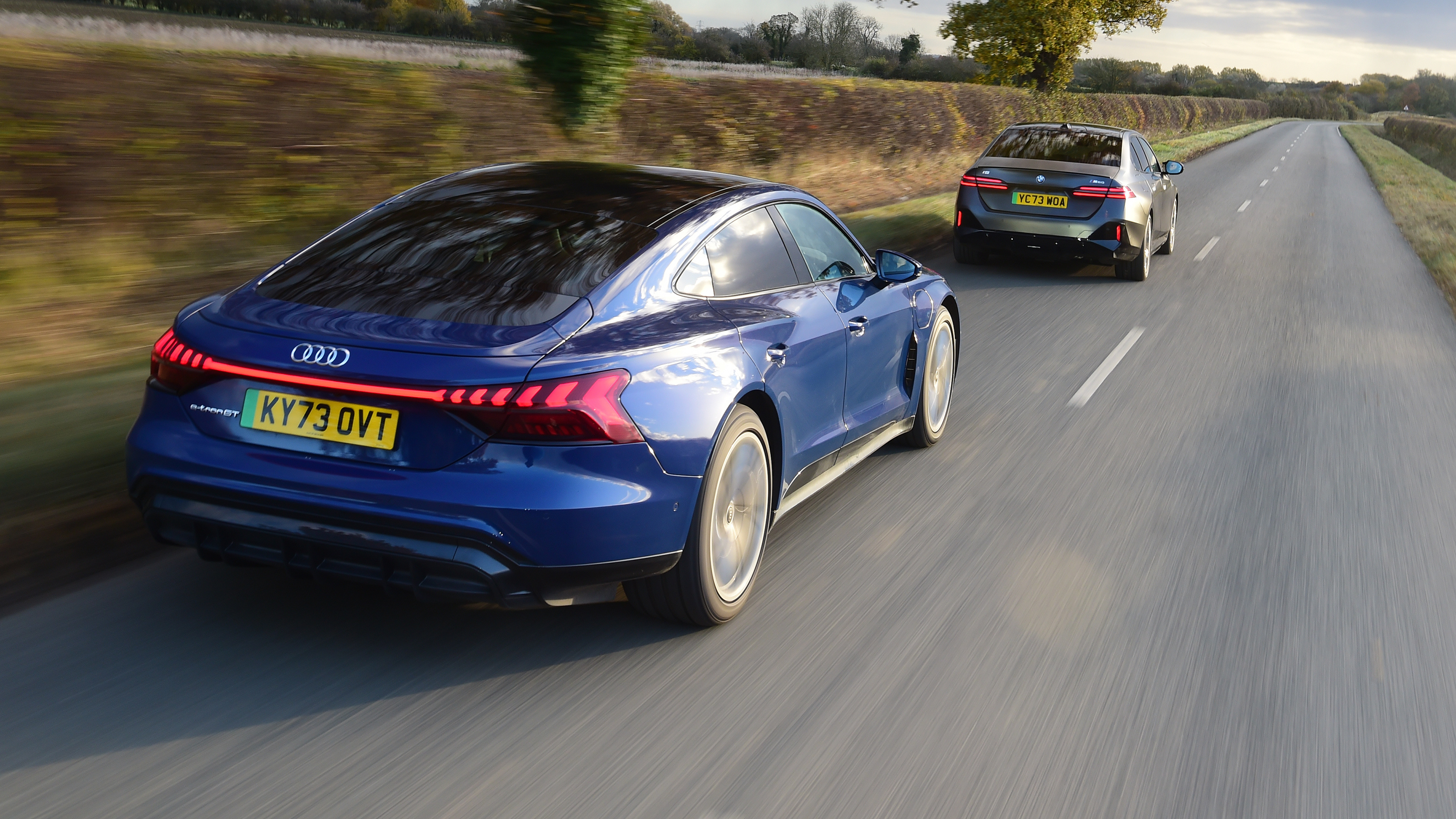 BMW i5 and Audi e-tron GT - rear tracking