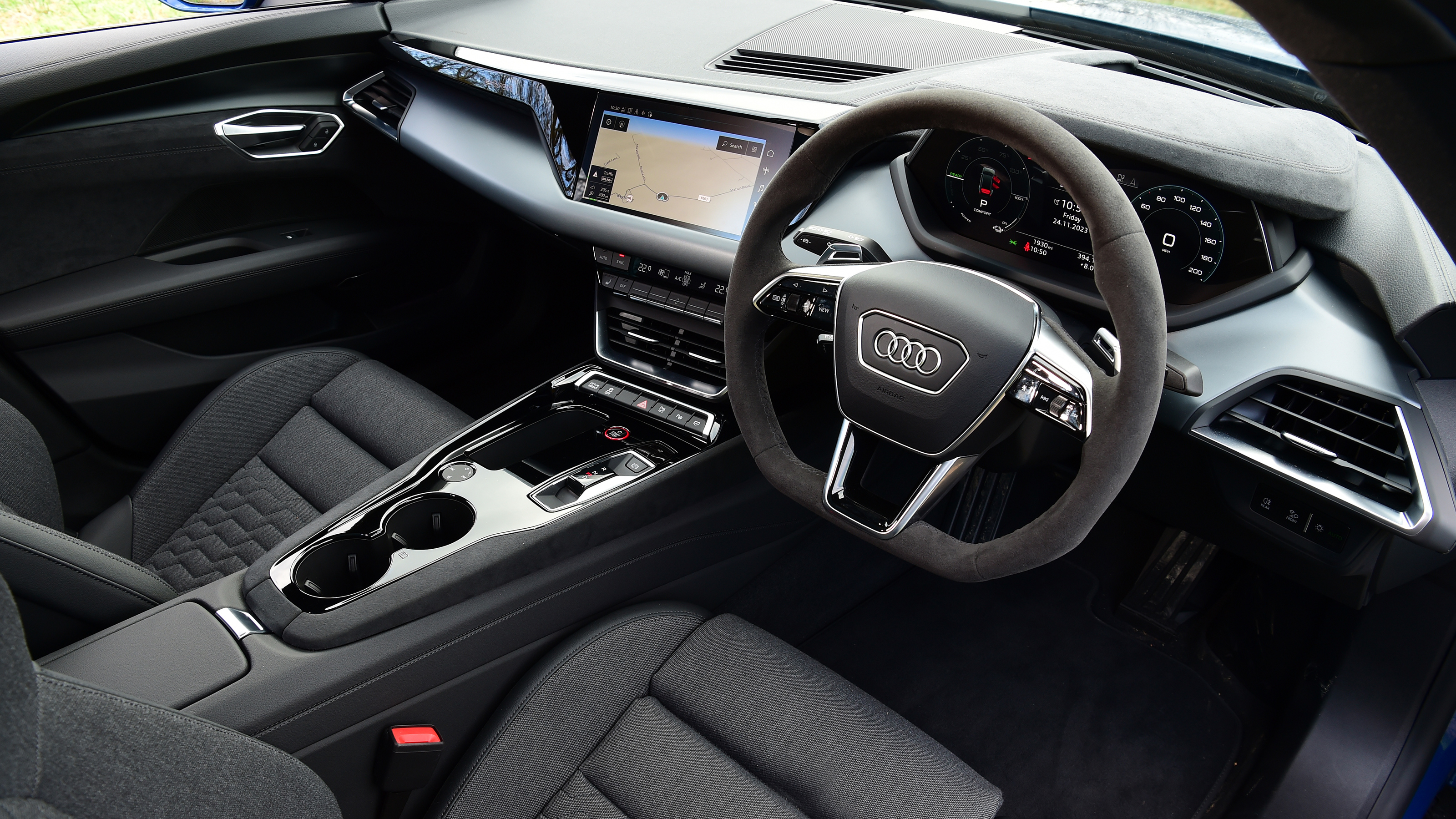 Audi e-tron GT - interior