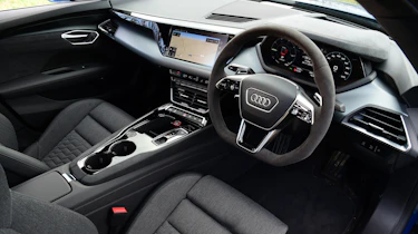 Audi e-tron GT - interior