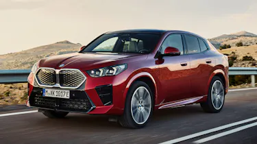 BMW iX2 eDrive - front